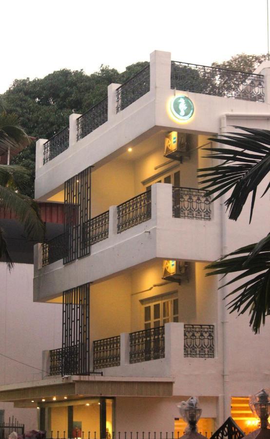 Coastal Pearl Hotel Miramar Panaji Extérieur photo
